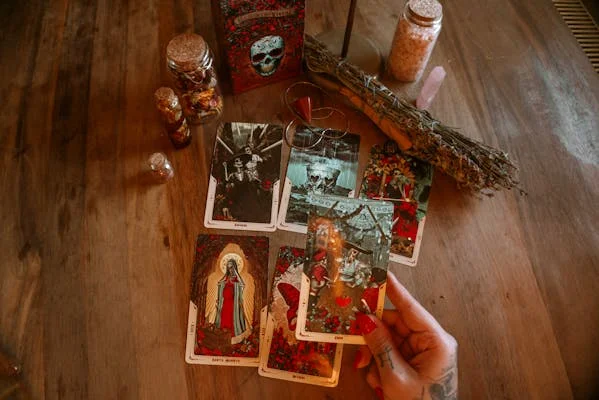 tarot readings for understanding personal dynamics